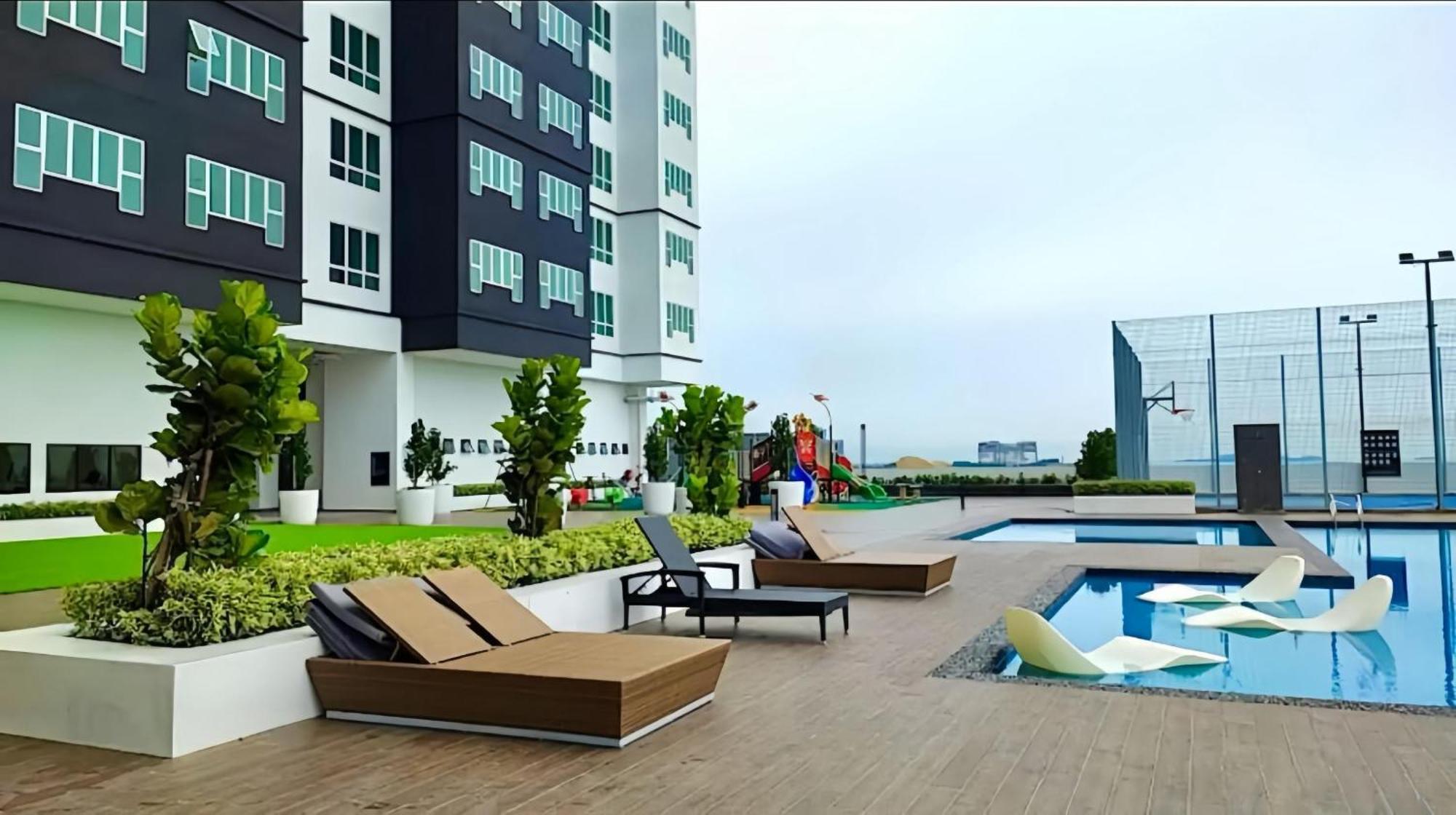 Mujizen Retreat Seaview Amber Cove Apartment